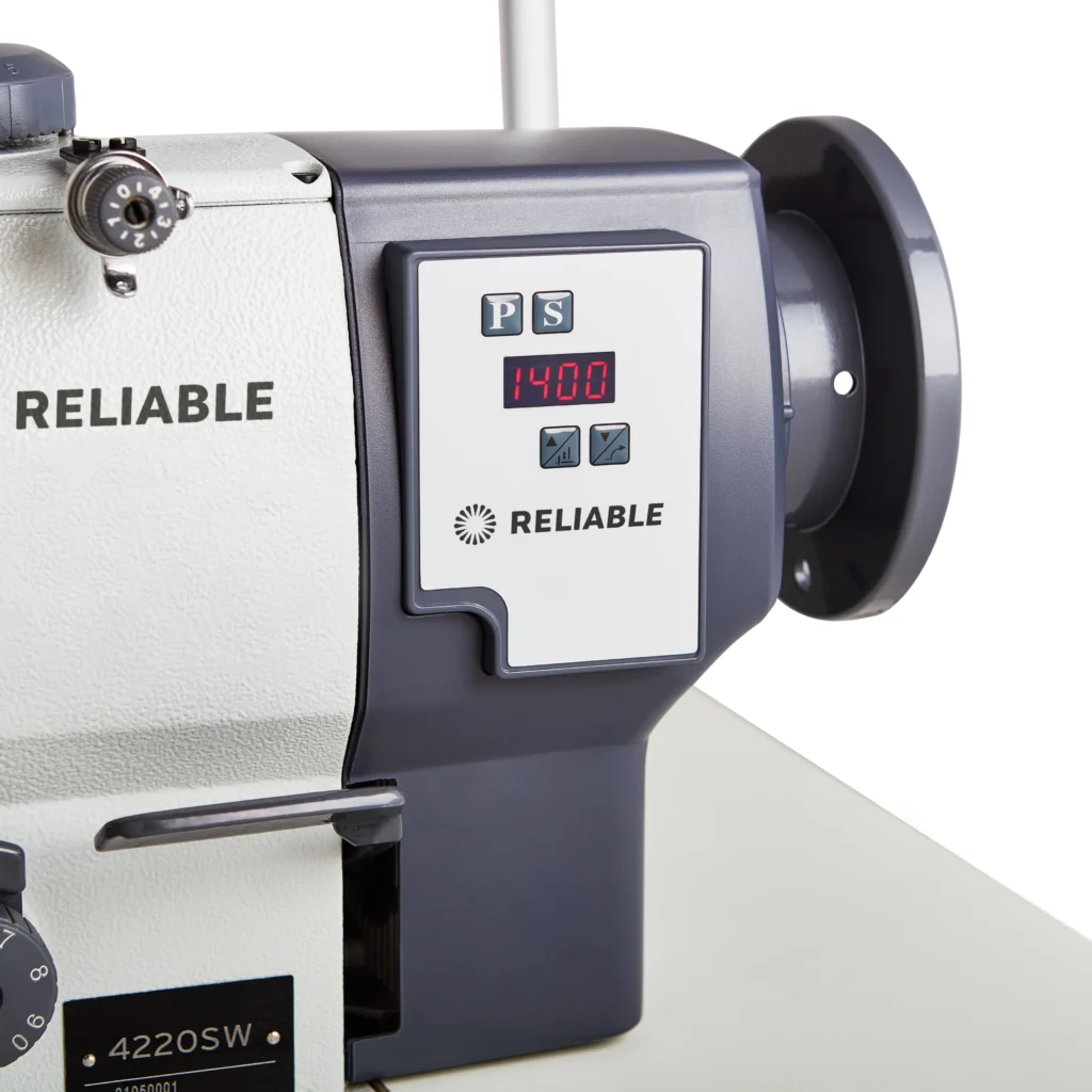 4220SW Industrial Lockstitch Sewing Machine controls